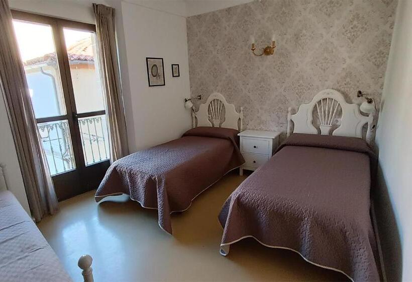 اتاق استاندارد, Rural Martin