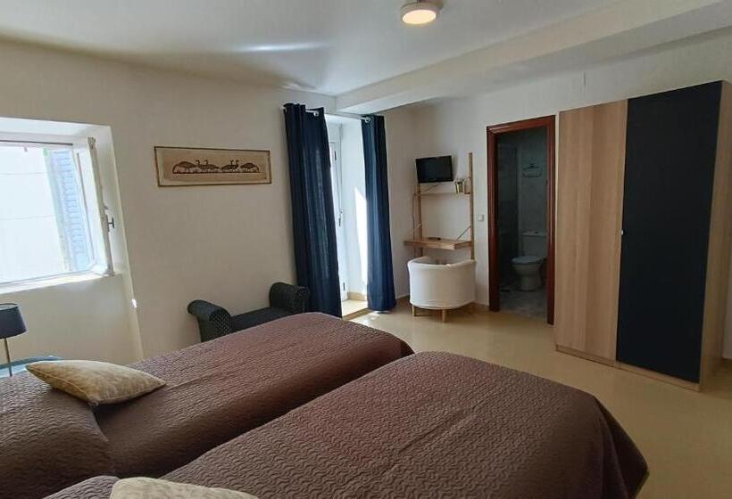 اتاق استاندارد, Rural Martin