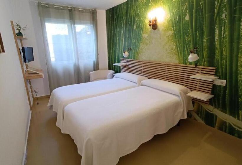 اتاق استاندارد, Rural Martin