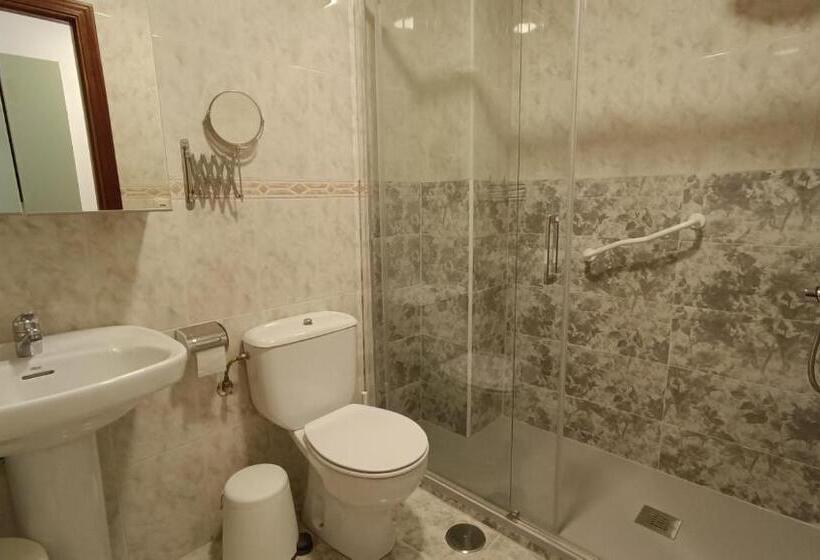 اتاق استاندارد, Rural Martin