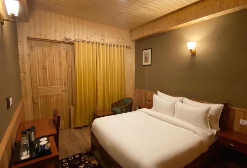 디럭스 룸, Shivadya Tirthan   Tirthan Valley