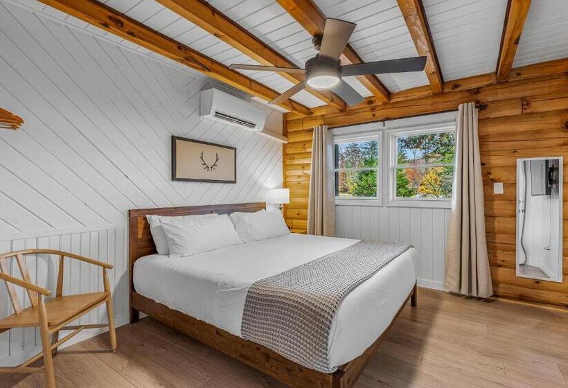 Family Suite, The Wells Cashiers