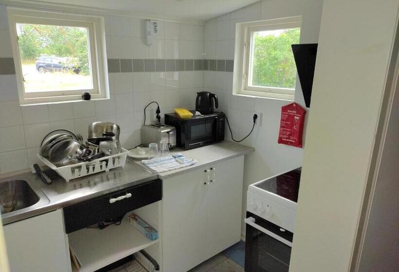 베이직 3인 룸, Kvarngården Natur Resort