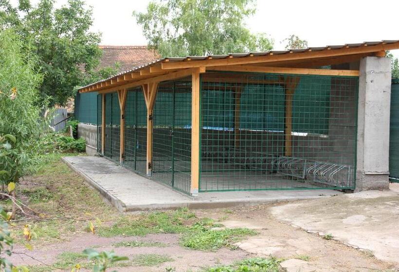 1ベッドルームのスーペリアアパートメント, Retro Vrbovec