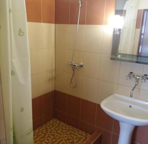 ファミリージュニアスイート, Retro Vrbovec