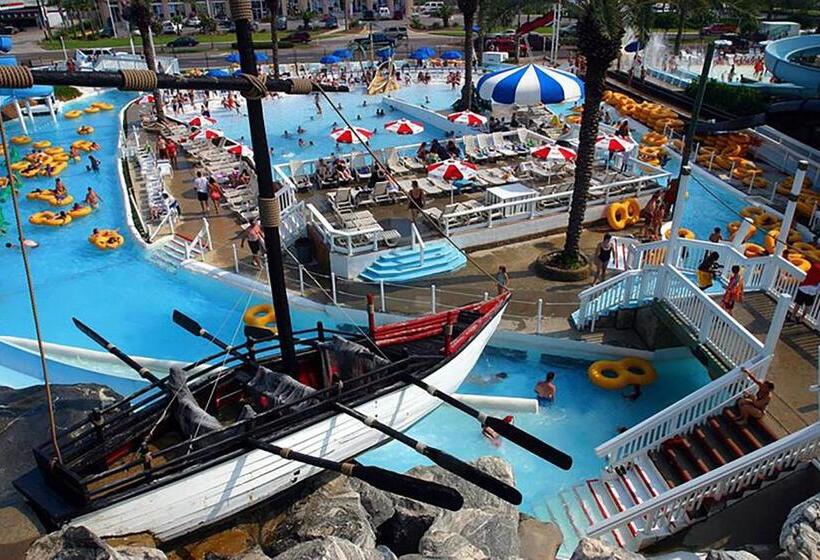 침실 2개 아파트, The Islander 416