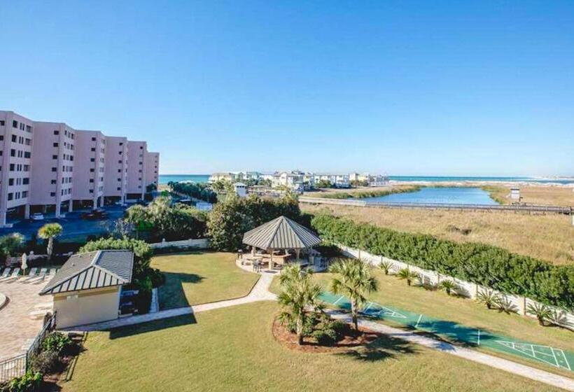 침실 2개 아파트, The Islander 416