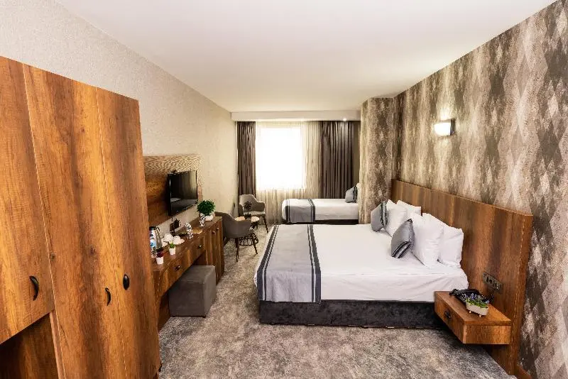 Deluxe Triple Room, Istanbul Airport Express