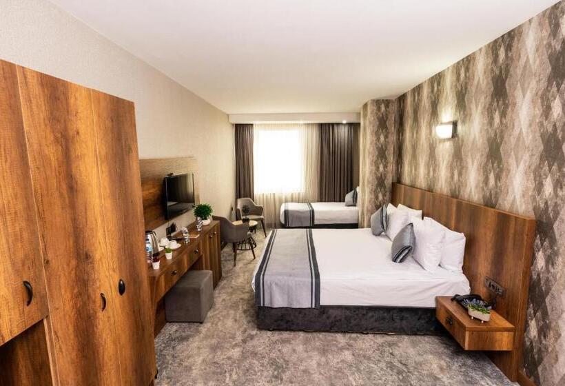 Трехместный Номер Deluxe, Istanbul Airport Express