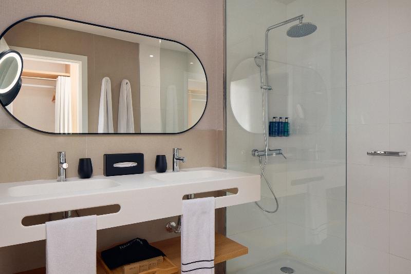 Номер Deluxe, Istanbul Airport Express