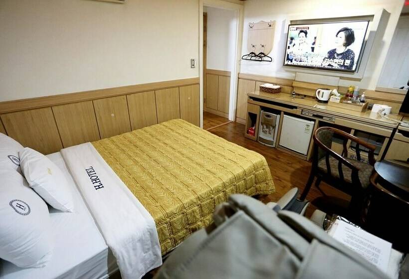 标准间, Yeoju Hightel