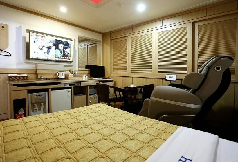 标准间, Yeoju Hightel