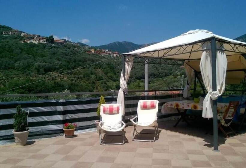 דירת חדר בסיסית, Wonderfull Liguria