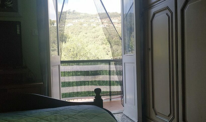 דירת חדר בסיסית, Wonderfull Liguria