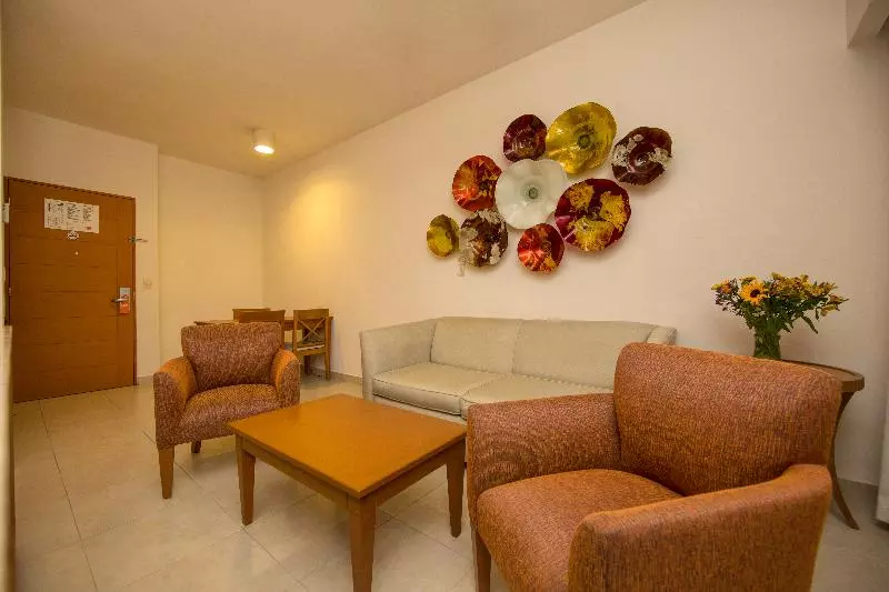 Juniorsviitti, Ambiance Suites