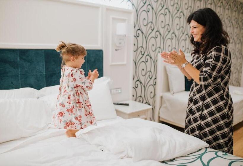 3 Bett Deluxe Zimmer, Citta' Di Parenzo