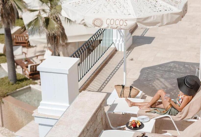 اتاق لوکس با بالکن و چشمانداز دریا, Cocos The Club Solto