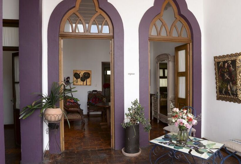 Полулюкс, El Serafin Hotel Boutique