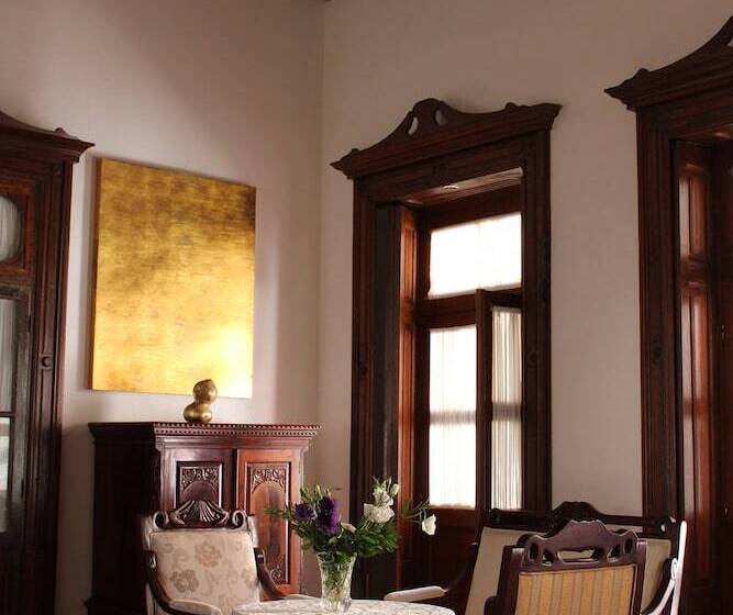 Люкс Мастер, El Serafin Hotel Boutique