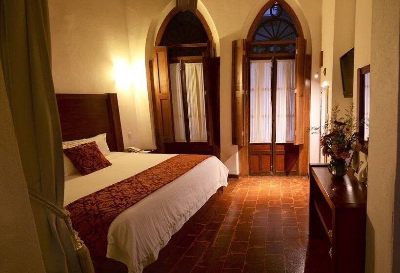 سوییت جونیور, El Serafin Hotel Boutique