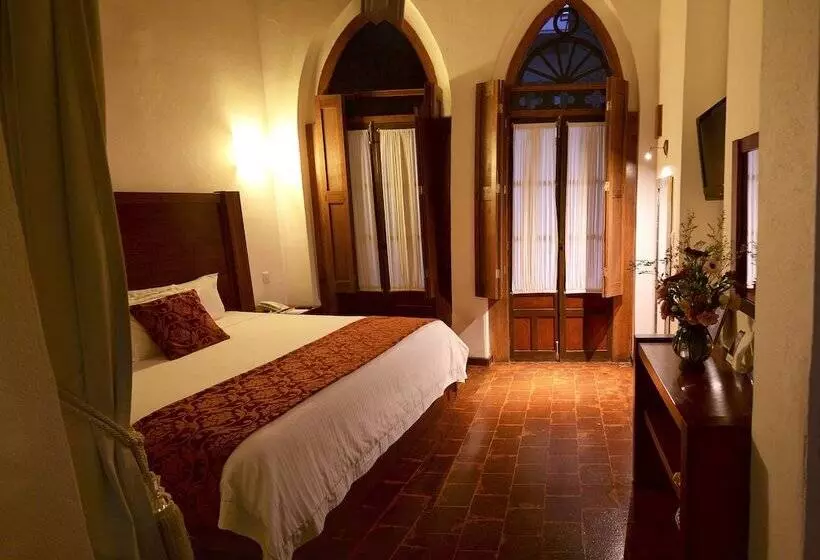 سوییت جونیور, El Serafin Hotel Boutique
