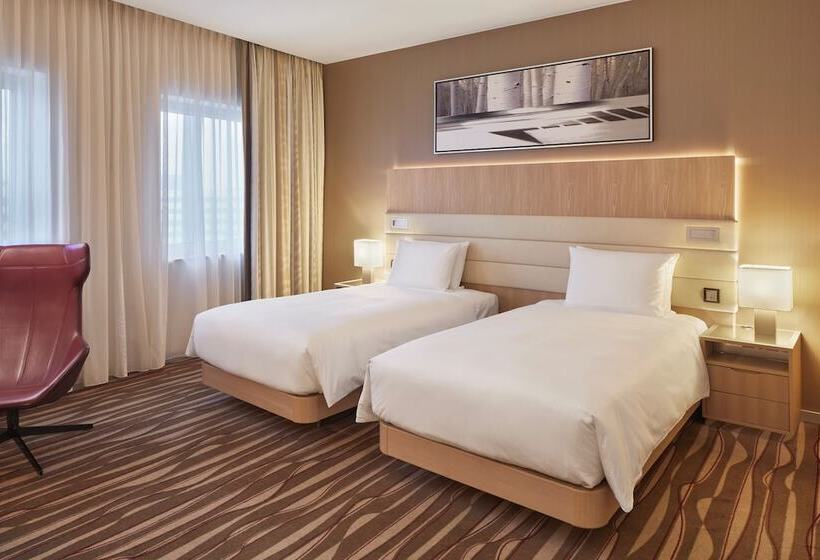 Номер Стандарт, Hilton Frankfurt Airport