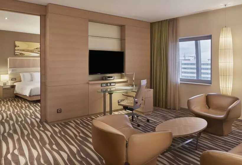 سوییت اجرایی, Hilton Frankfurt Airport