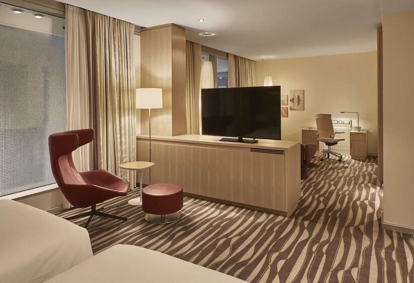 سوییت جونیور, Hilton Frankfurt Airport