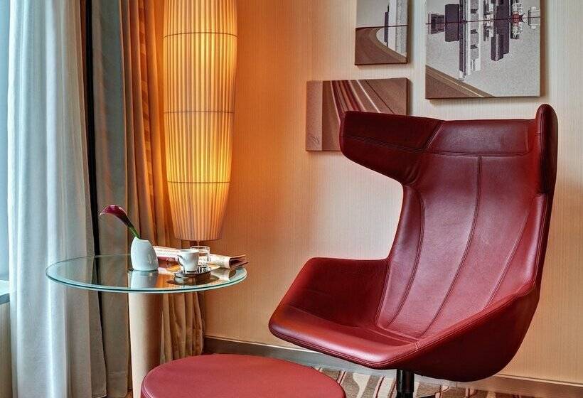 اتاق لوکس, Hilton Frankfurt Airport