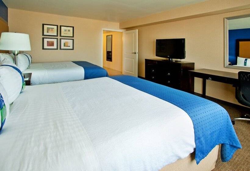 סוויטה, Holiday Inn & Suites Phoenix Airport, An Ihg