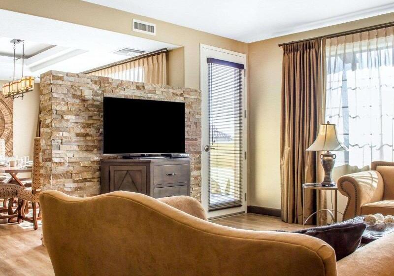 سوییت, Holiday Inn & Suites Phoenix Airport, An Ihg