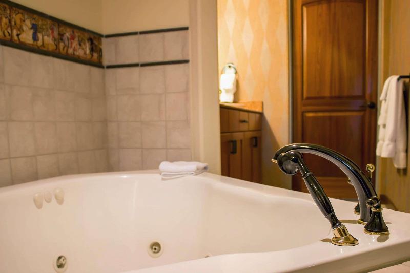 סוויטה, Holiday Inn & Suites Phoenix Airport, An Ihg