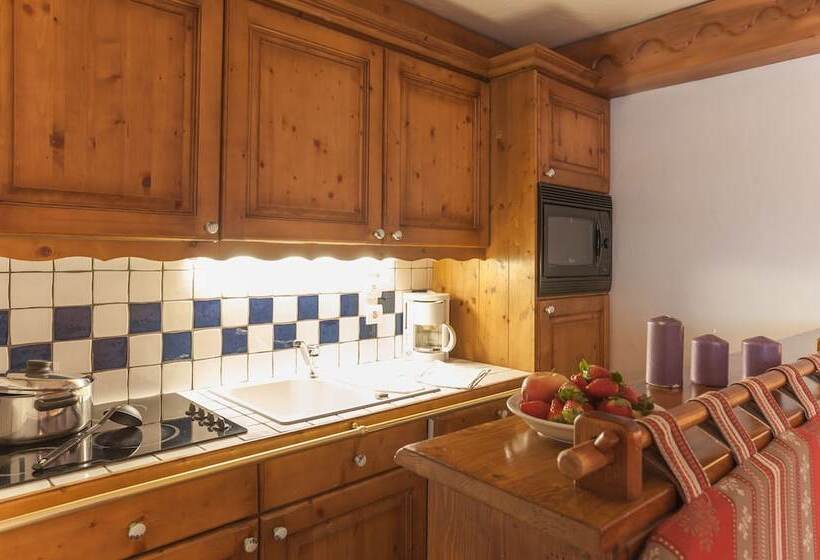 آپارتمان 2 خوابه, Residence Pierre & Vacances Premium La Ginabelle