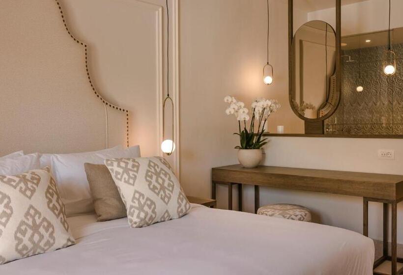 Люкс Повышенной Комфортности, Thalassa Boutique Hotel Adults Only