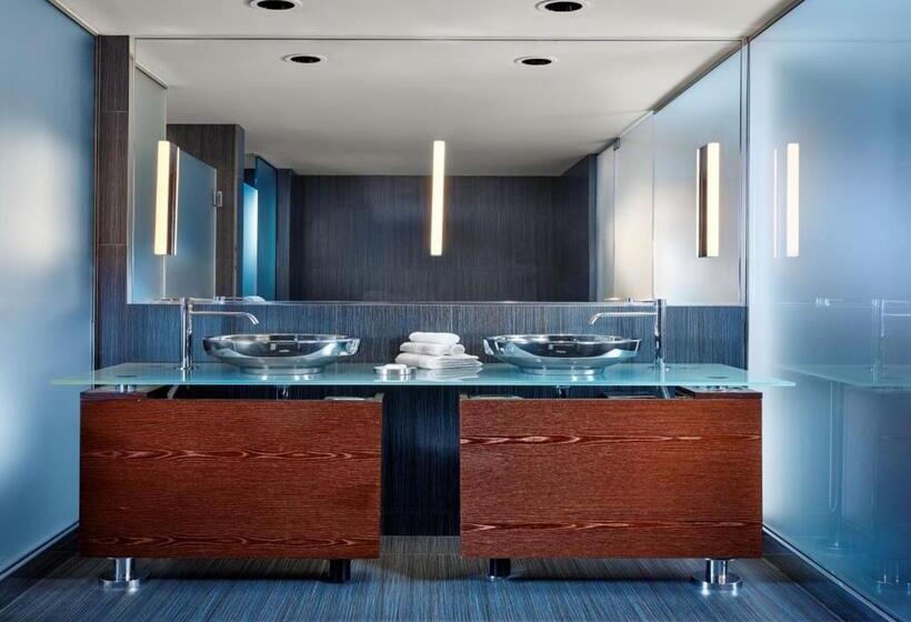 Suite, The Joule