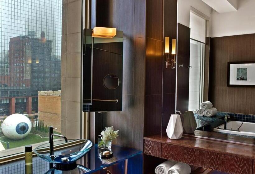 テラス付スイート, The Joule