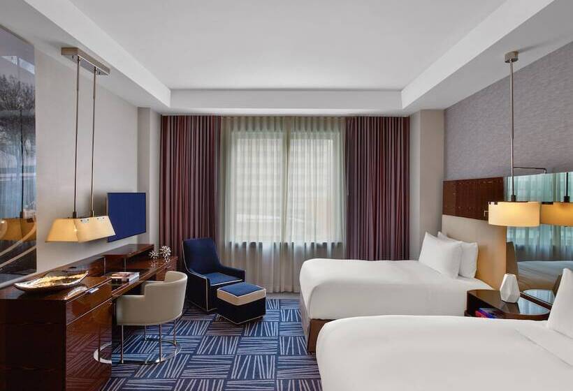 デラックスルーム, The Joule