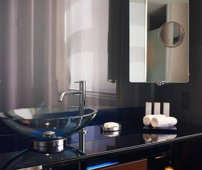 スタンダードルーム, The Joule