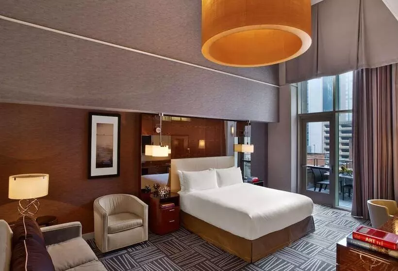 Suite with Terrace, The Joule