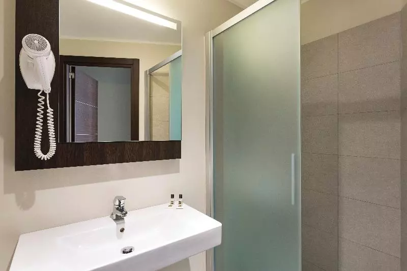 Bisneshuone, The Qube Hotel Shanghai Close To Pudong International Airport And Disney Land