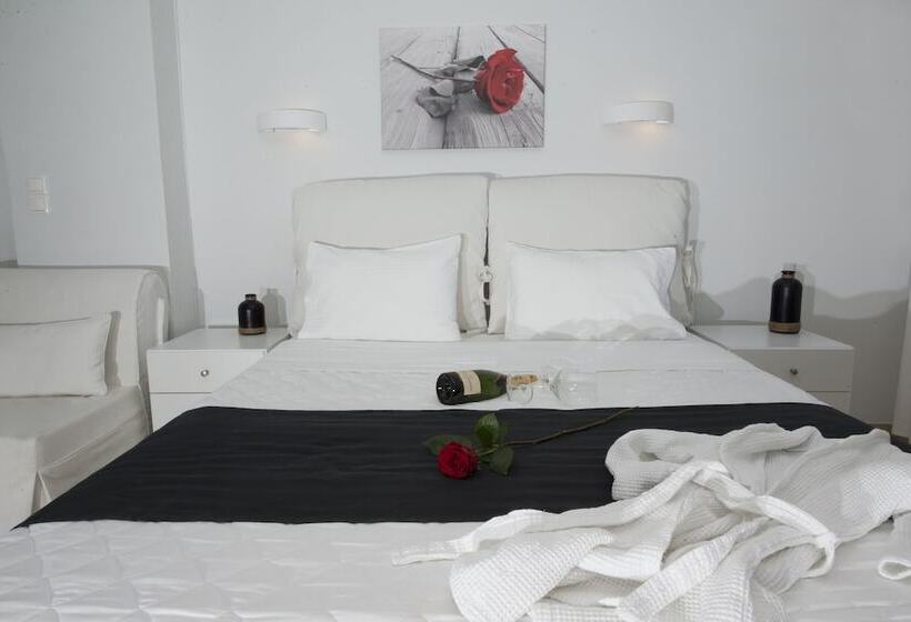 סוויטת דלוקס נוף לים, Zannis