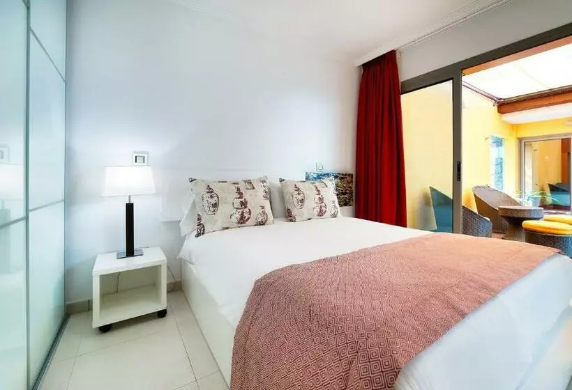 ویلای لوکس 1 خوابه, Las Villas De Amadores