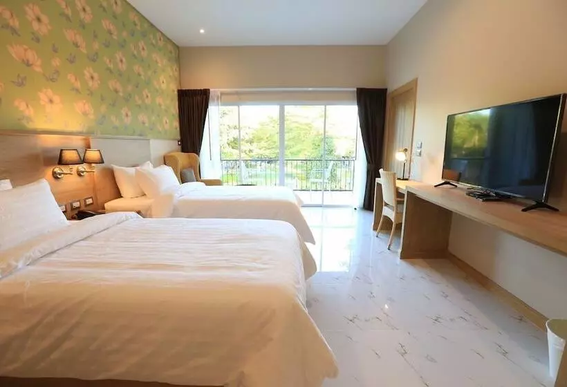 デラックスルーム, Amarin Resort