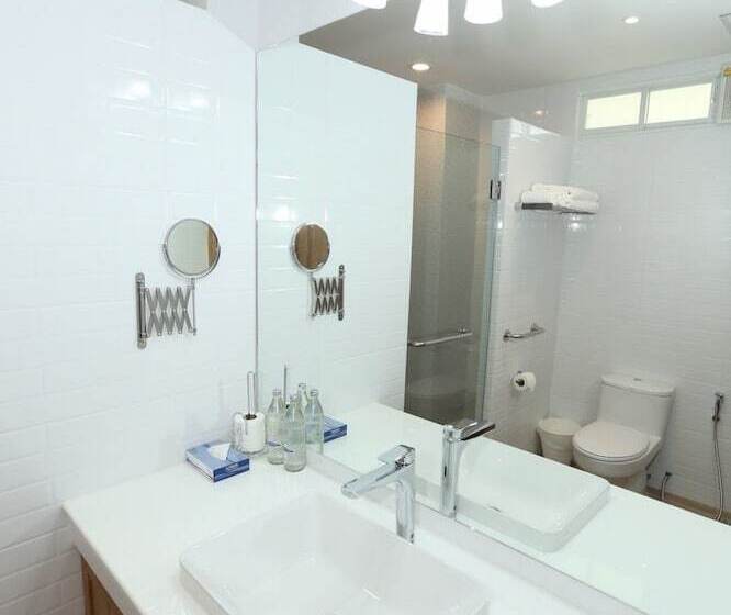 Номер Deluxe, Amarin Resort