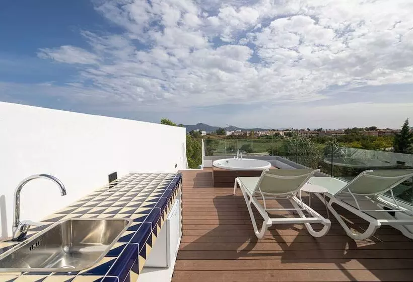 آپارتمان لوکس 1 خوابه, Cabot Las Velas Apartments