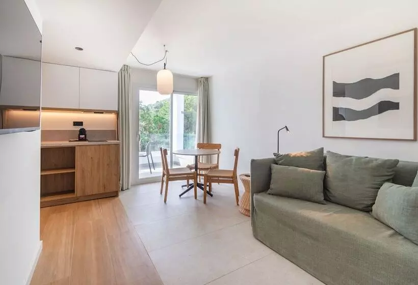 آپارتمان لوکس 1 خوابه, Cabot Las Velas Apartments