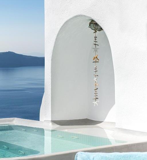 Люкс с Видом, Adamant Suites