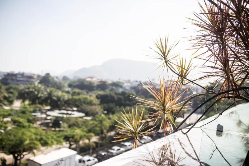 اتاق اجرایی, Americas Gaivota