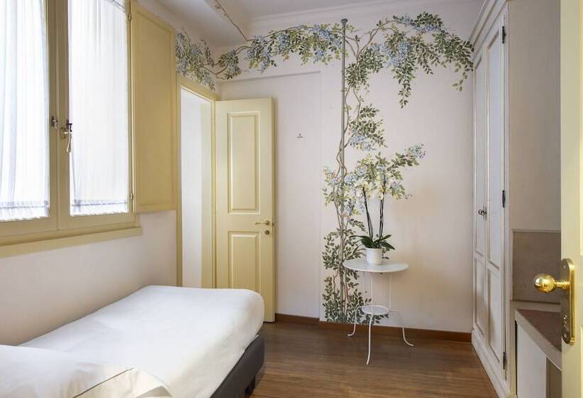 اتاق استاندارد یک نفره, Art Atelier