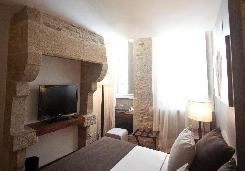 Номер Стандарт, Carrís Casa De La Troya